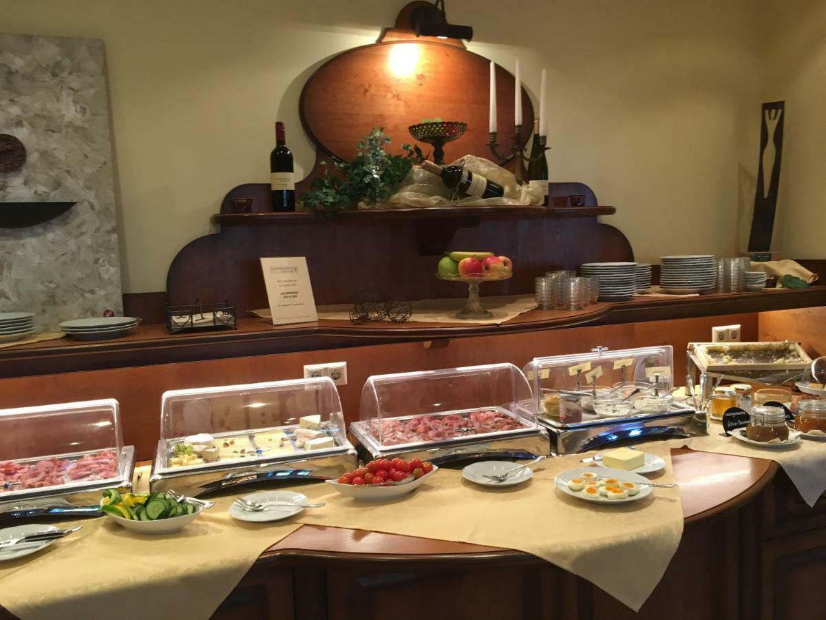 Geniesserhof Haimer - Hotel Garni Poysdorf Ngoại thất bức ảnh
